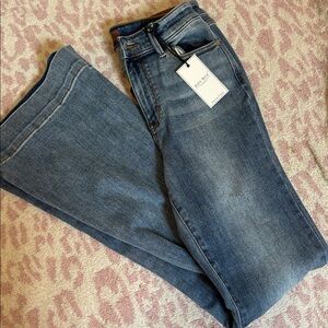 Judy Blue Long trouser flare jeans